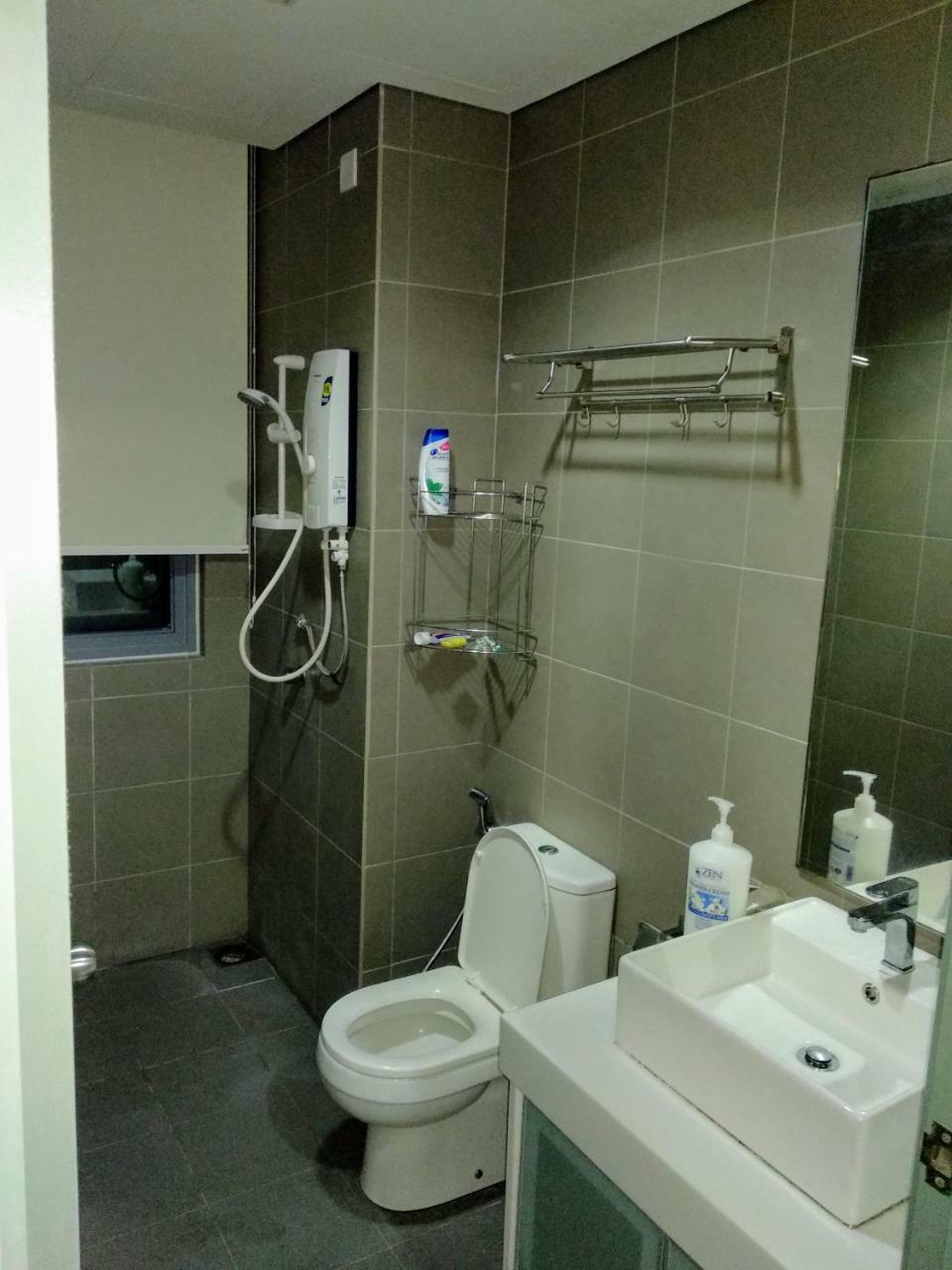 Hostel Twin Towers Dorms Kuala Lumpur Exterior foto